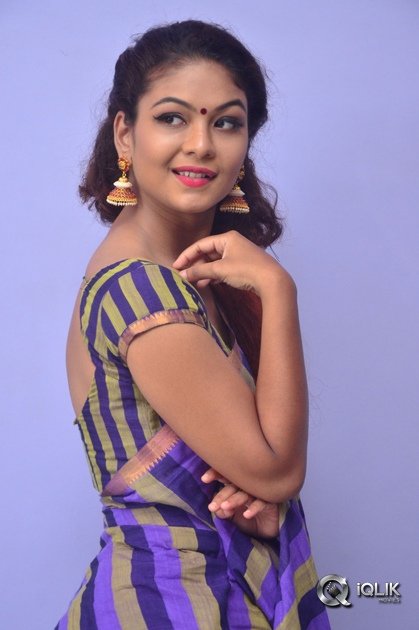 Aditi-Myakal-At-Ami-Thumi-Movie-Pre-Release-Function